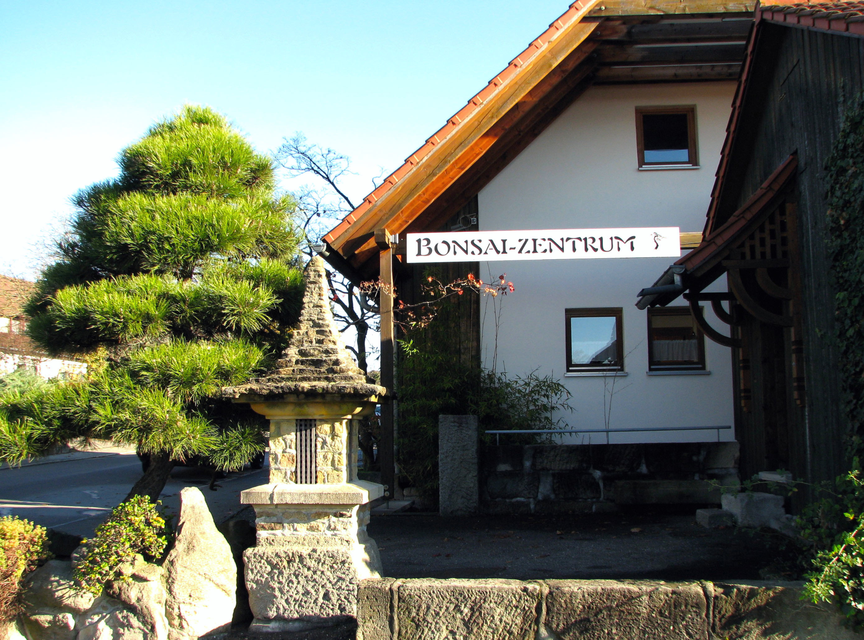 Bonsai-Zentrum_Armbruster_Eingang_1